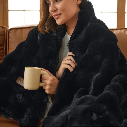 Alternative view of Bedsure Fluffy Bubble Faux Fur Throw XL Blanket, 50x70, Tie-dye Taupe