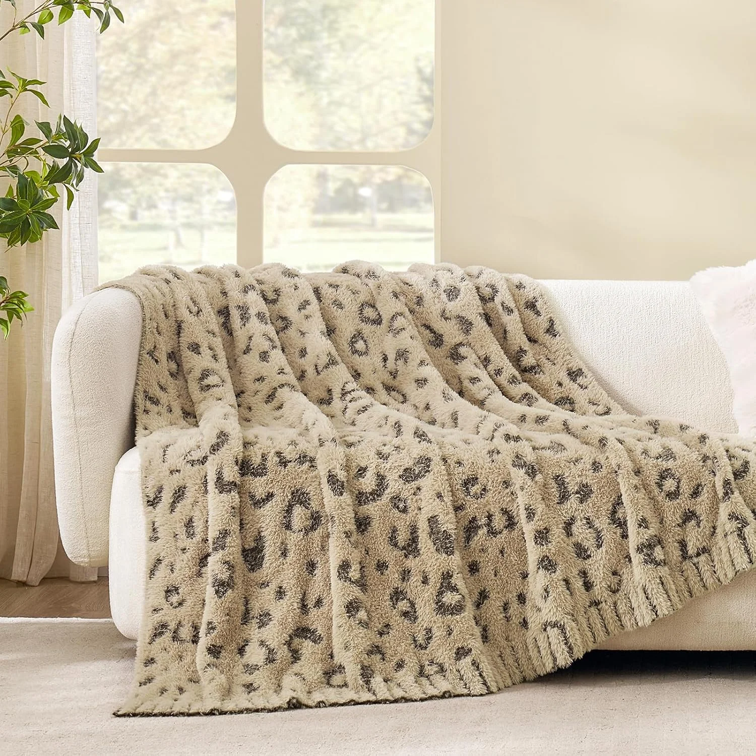 Snuggle Sac Fall Checkered Throw Blanket Faux Fur Microfiber Blankets for Couch, Cozy Soft Warm Blanket for Sofa Bedroom Living Room, Beige Checker, 50x60 inches - Image 4